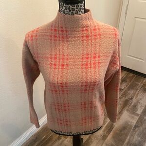 Ladies Sweater Size Small